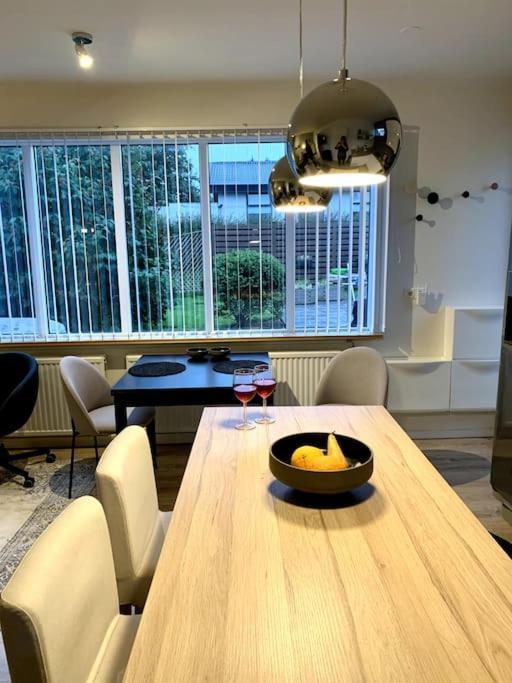 Cosy One Bedroom Apartment In Рейкявик Екстериор снимка
